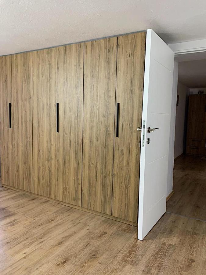 Toti Apartments Tirana Eksteriør billede